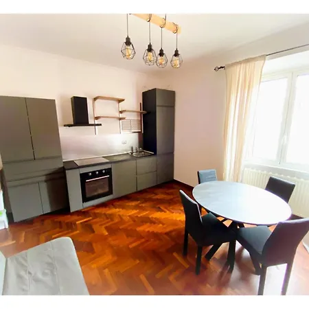 Casa Di Lella, A Due Passi Dal Vaticano Apartment *